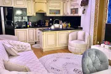 Satılır Yeni Tikili Yeni Yasamalda