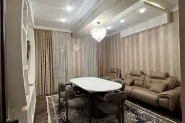 Satılır Yeni Tikili Xalqlar Dostluğuda