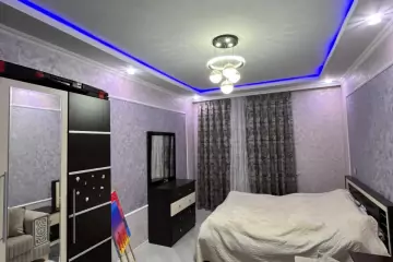 Satılır Köhnə Tikili 4-cü Mikrorayonda