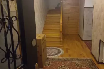 Satılır Həyət Evi Binədə