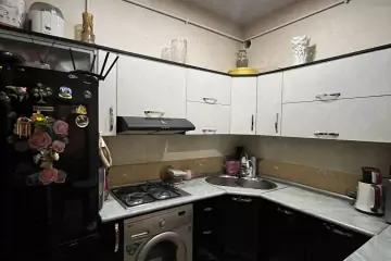 Satılır Yeni Tikili 8-ci Kilometrdə