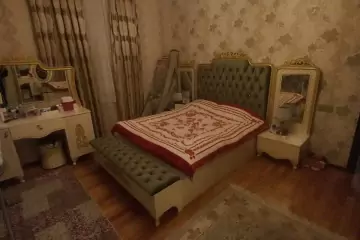 Satılır Həyət Evi Binədə