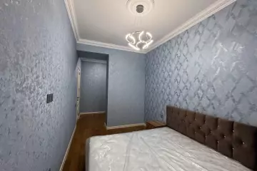 Satılır Yeni Tikili Ukraniya Dairəsida