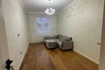 Satılır Yeni Tikili Ukraniya Dairəsida 