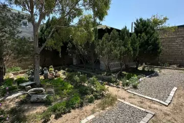 Satılır Bağ Evi Buzovnada