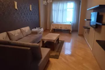 Aylıq Kirayə Yeni Tikili Nəsimi Bazarında