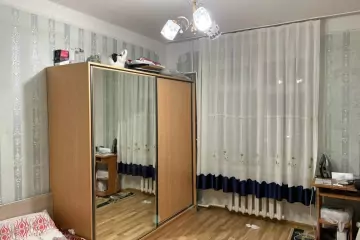 Satılır Köhnə Tikili Xalqlar Dostluğuda