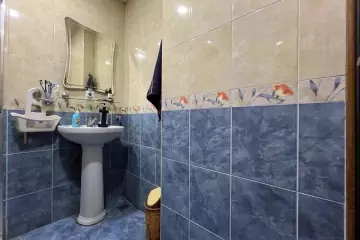 Satılır Köhnə Tikili Xəzər Univermağıda