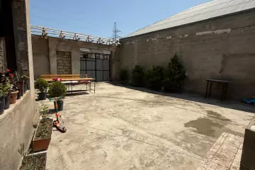 Satılır Həyət Evi Savalan Qəsəbəsida