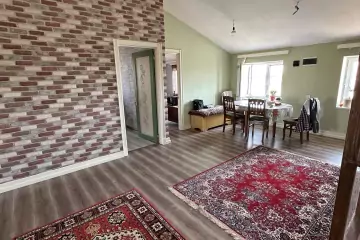 Satılır Bağ Evi Buzovnada