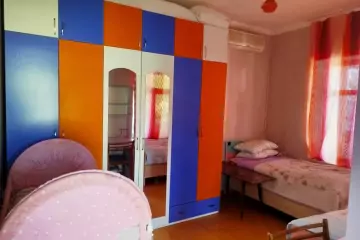 Satılır Bağ Evi Novxanıda