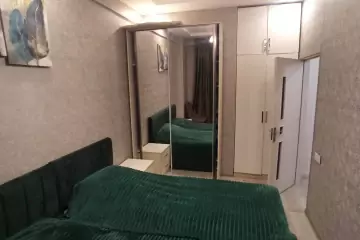 Satılır Yeni Tikili Xalqlar Dostluğuda