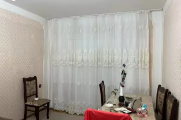 Satılır Köhnə Tikili Xalqlar Dostluğuda