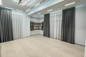 Satılır Yeni Tikili Nəsimi Bazarında