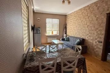 Satılır Həyət Evi Zabrat Qəsəbəsida