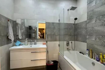 Satılır Yeni Tikili Grand Hayatda
