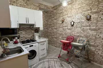 Satılır Yeni Tikili Xalqlar Dostluğuda