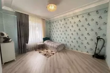 Satılır Villa Bakıxanovda