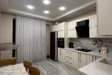 Satılır Yeni Tikili Grand Hayatda