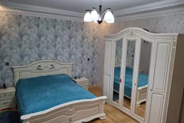Satılır Həyət Evi Lökbatanda