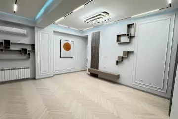 Satılır Yeni Tikili Nəsimi Bazarında