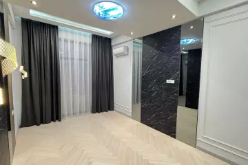 Satılır Yeni Tikili Nəsimi Bazarında