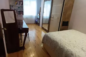Satılır Köhnə Tikili Zığda