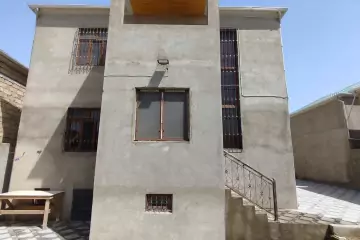 Satılır Həyət Evi Lökbatanda