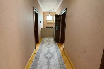 Satılır Həyət Evi Zabrat Qəsəbəsida