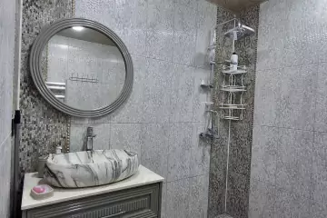 Satılır Həyət Evi Lökbatanda