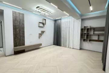 Satılır Yeni Tikili Nəsimi Bazarında
