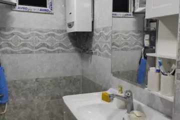Satılır Yeni Tikili 8-ci Kilometrdə