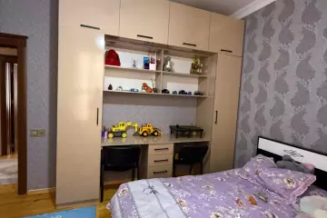 Satılır Həyət Evi Zabrat Qəsəbəsida