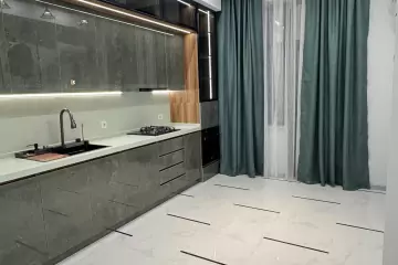 Satılır Yeni Tikili Nəsimi Bazarında