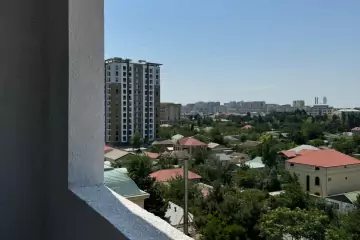 Satılır Yeni Tikili 8-ci Mikrorayonda