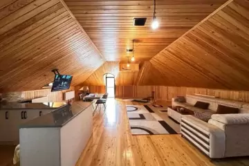 Satılır Villa Bakıxanovda