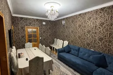 Satılır Köhnə Tikili 4-cü Mikrorayonda