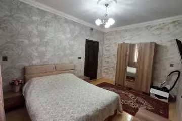 Satılır Həyət Evi Lökbatanda