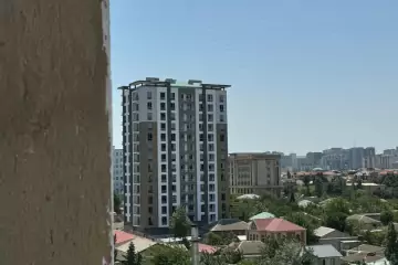 Satılır Yeni Tikili 8-ci Mikrorayonda