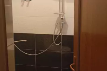 Günlük Kirayə Bağ Evi Vəndam Qəsəbəsində
