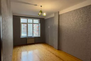 Satılır Yeni Tikili 8-ci Kilometrdə