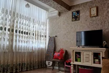 Satılır Yeni Tikili Masazırda