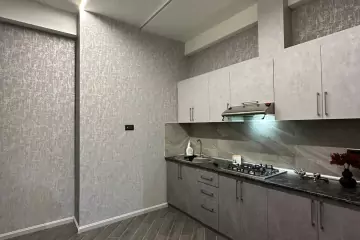 Satılır Yeni Tikili 28 May Metrosu ətrafında