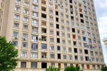 Satılır Yeni Tikili Yasamalda
