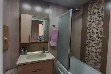 Satılır Yeni Tikili Həzi Aslanovda