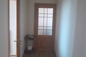 Satılır Köhnə Tikili Yeni Günəşlidə