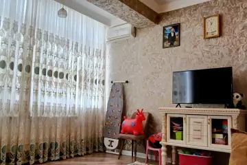 Satılır Yeni Tikili Masazırda