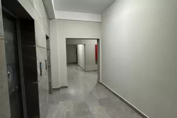Satılır Yeni Tikili 28 May Metrosu ətrafında