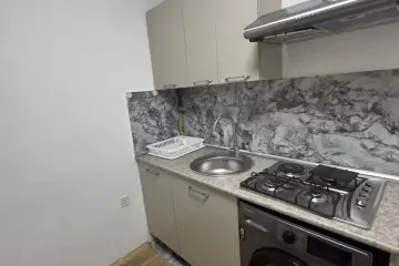 Aylıq Kirayə Həyət Evi Melissa Park Yaşayış Kompleksida