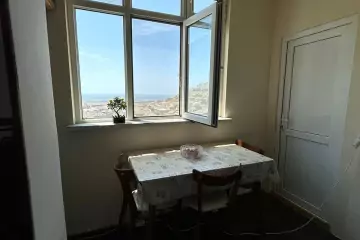 Satılır Köhnə Tikili Yeni Günəşlidə